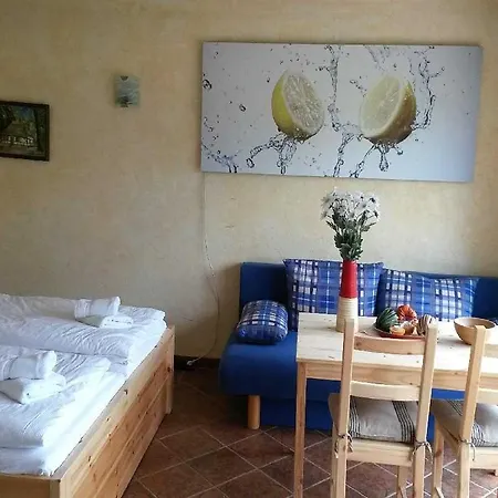 Lägenhet Ferienhaeuschen Hochufer *